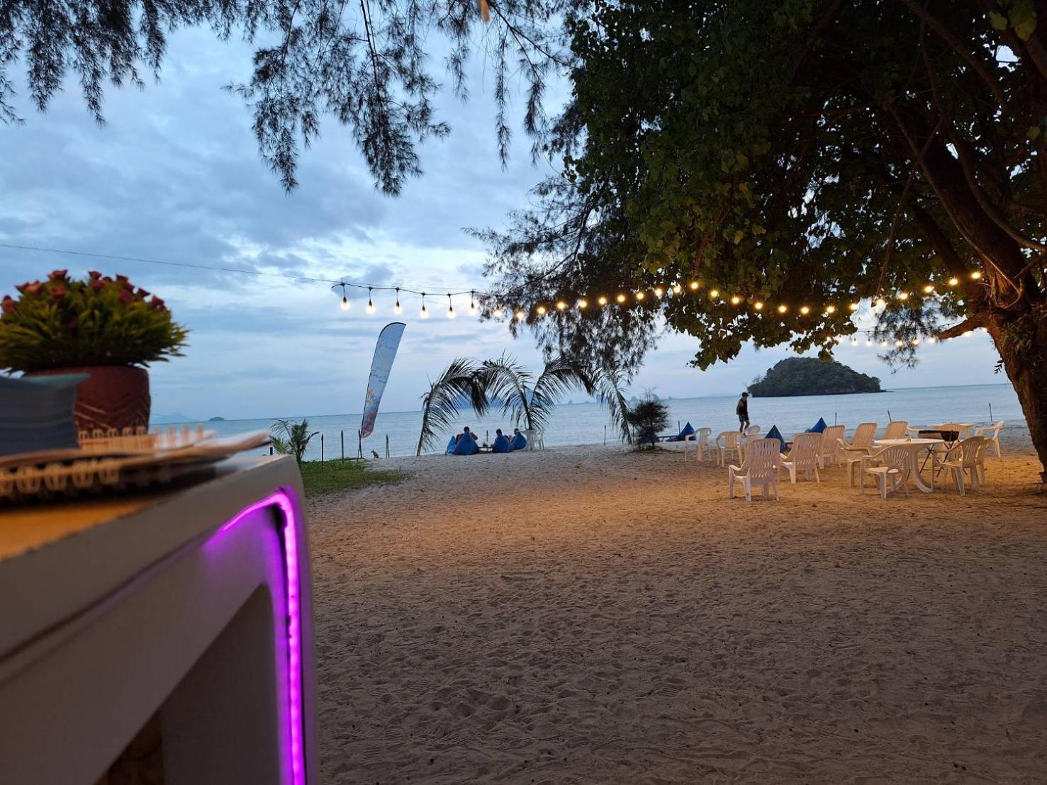 Курортный комплекс Pan Beachfront Krabi 3*
